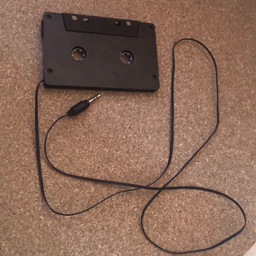 Aux cord for tape player
